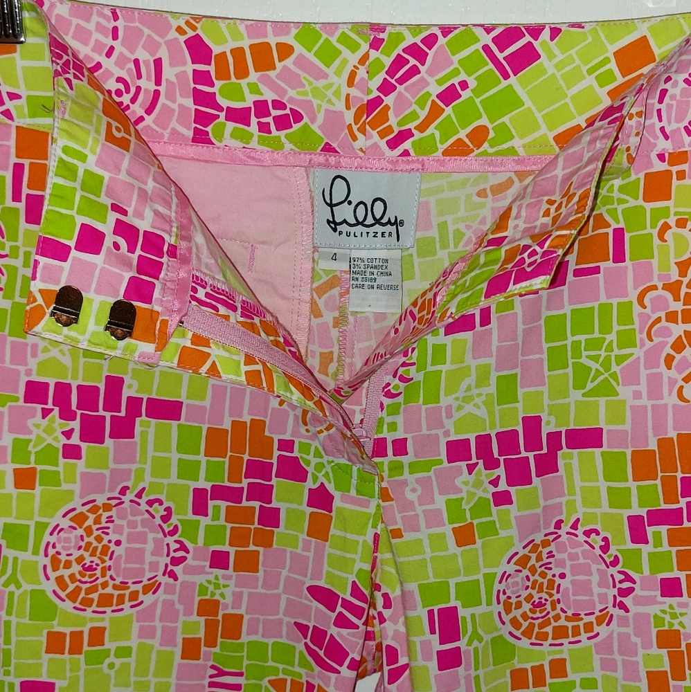 Lilly Pulitzer Capri Pants, Size 4. - Picture 8 of 9